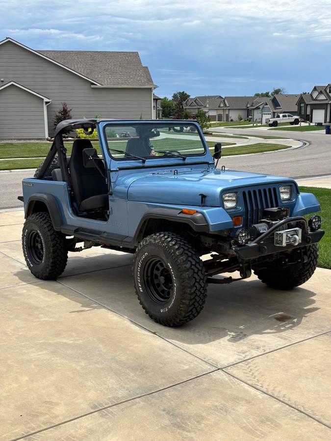Jeep-wrangler-yj-1988-blue-7