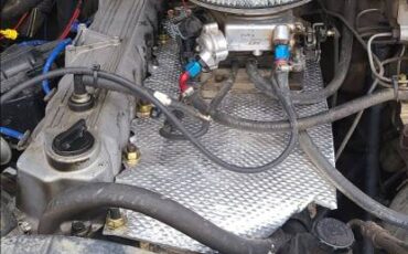 Jeep-wrangler-yj-1988-silver-12