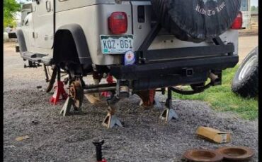 Jeep-wrangler-yj-1988-silver-13