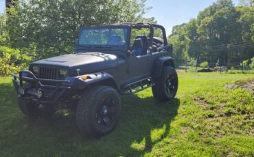 Jeep-wrangler-yj-1990-black-1