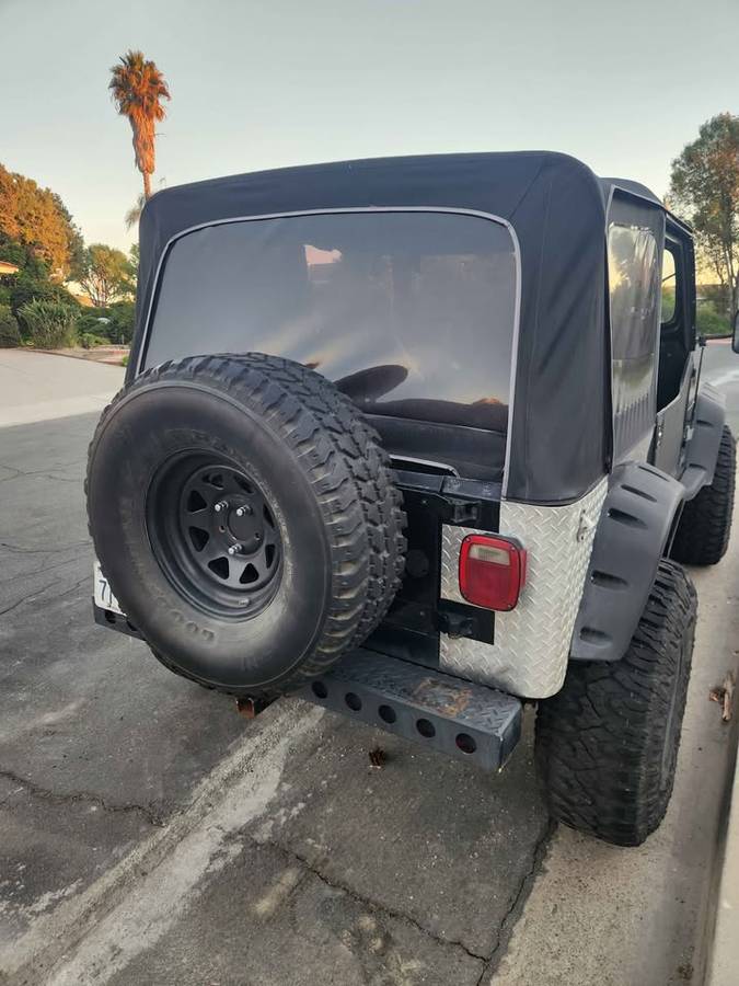 Jeep-wrangler-yj-1991-black-3