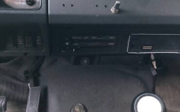 Jeep-wrangler-yj-1991-black-6