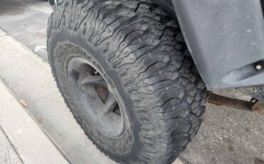 Jeep-wrangler-yj-1991-black-6