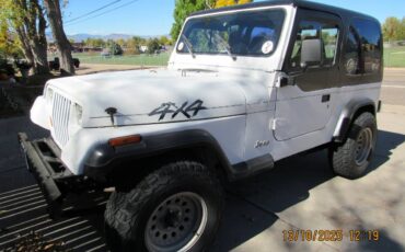 Jeep-wrangler-yj-1992-white