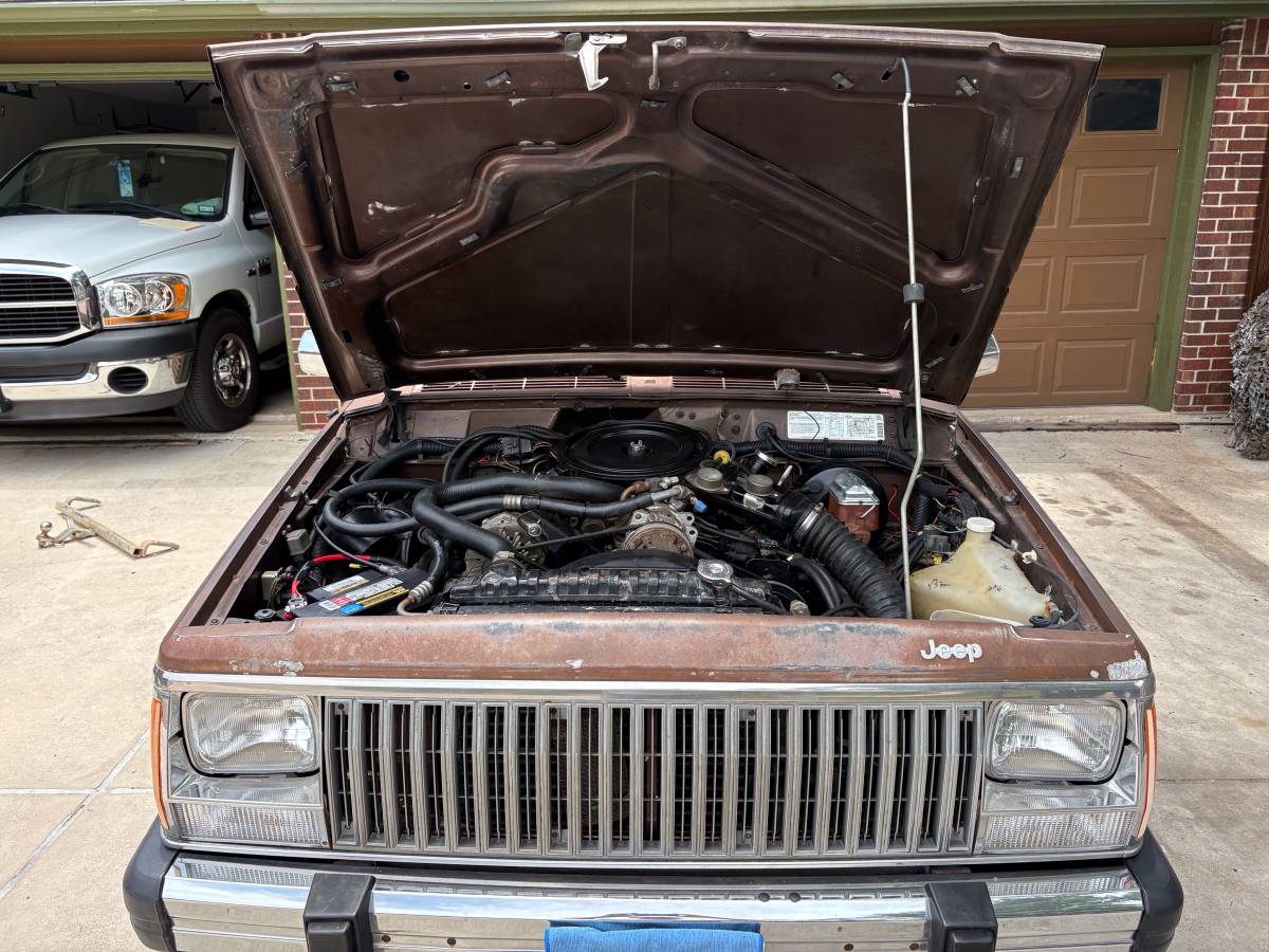 Jeep-xj-1985-brown-22