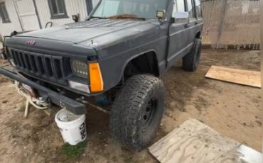 Jeep-xj-1990-black