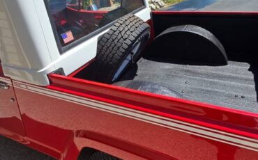 Jeepster-commando-4wd-1969-red-2
