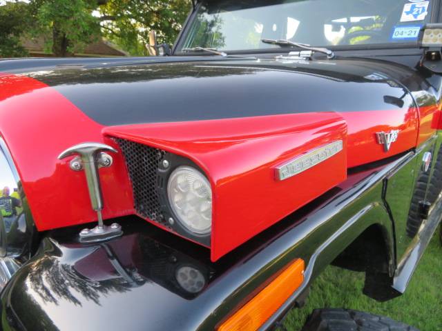 Jeepstercommando-1968-black-11