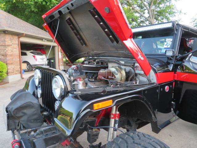 Jeepstercommando-1968-black-17