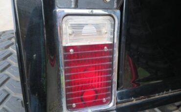 Jeepstercommando-1968-black-3