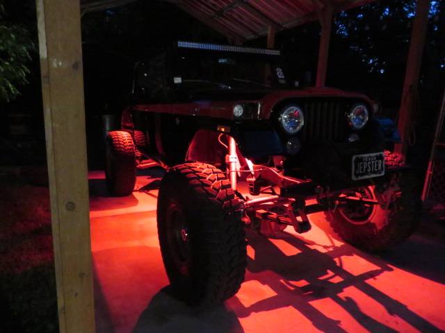 Jeepstercommando-1968-black-6