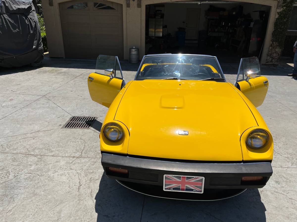 Jensen-haley-type-2-1974-yellow-11