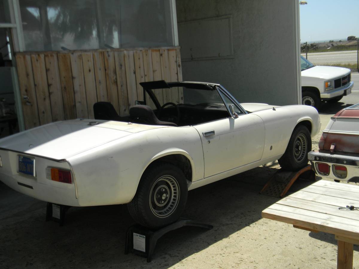 Jensen-healey-1974-white-1