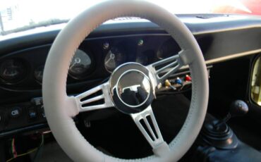 Jensen-healey-1974-white-4