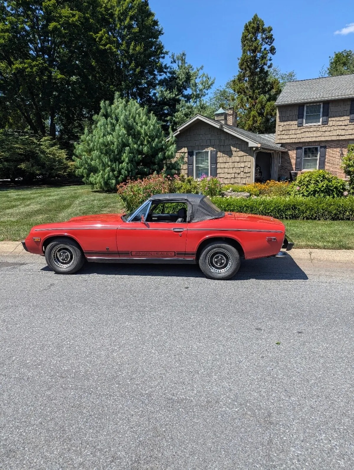 Jensen-healey-Mk-ii-1974-Red-Black