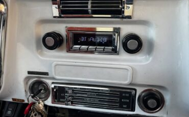 K20-custom-camper-1972-white-12
