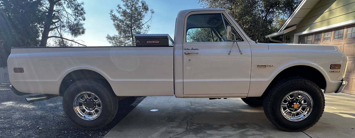 K20-custom-camper-1972-white-3