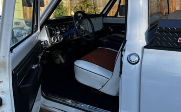 K20-custom-camper-1972-white-8
