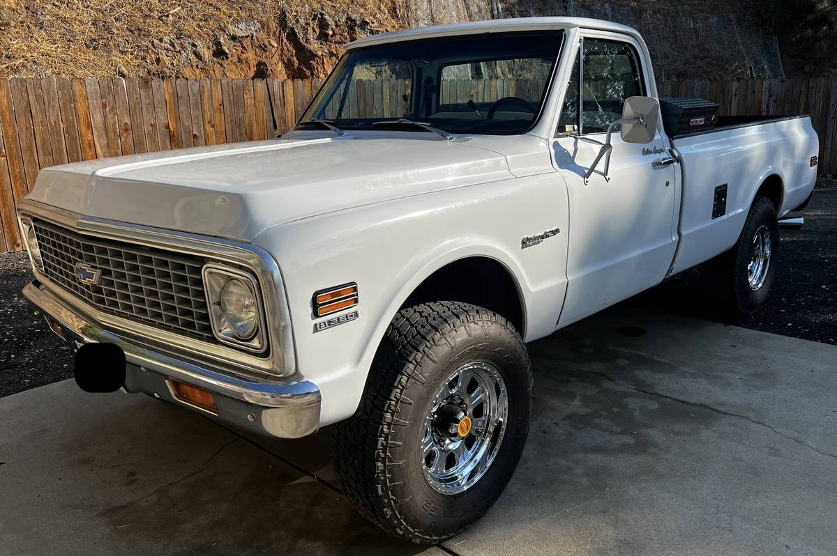 K20-custom-camper-1972-white