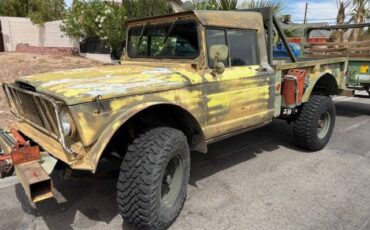 Kaiser-jeep-1967-green-1