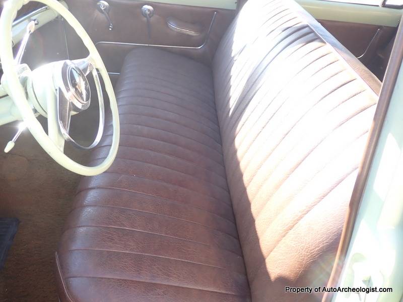 Kaiser-traveler-1953-green-10
