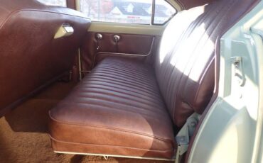 Kaiser-traveler-1953-green-35
