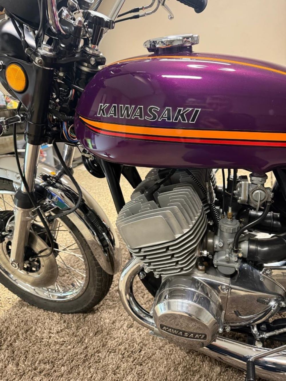 Kawasaki-H2-1973-3