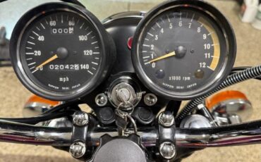 Kawasaki-H2-1973-9