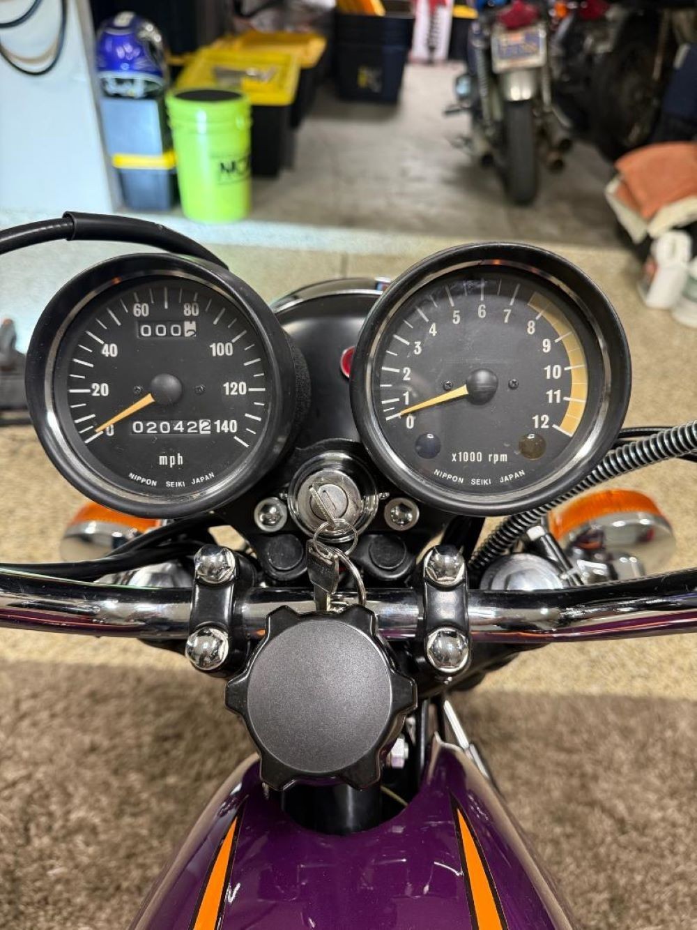 Kawasaki-H2-1973-9