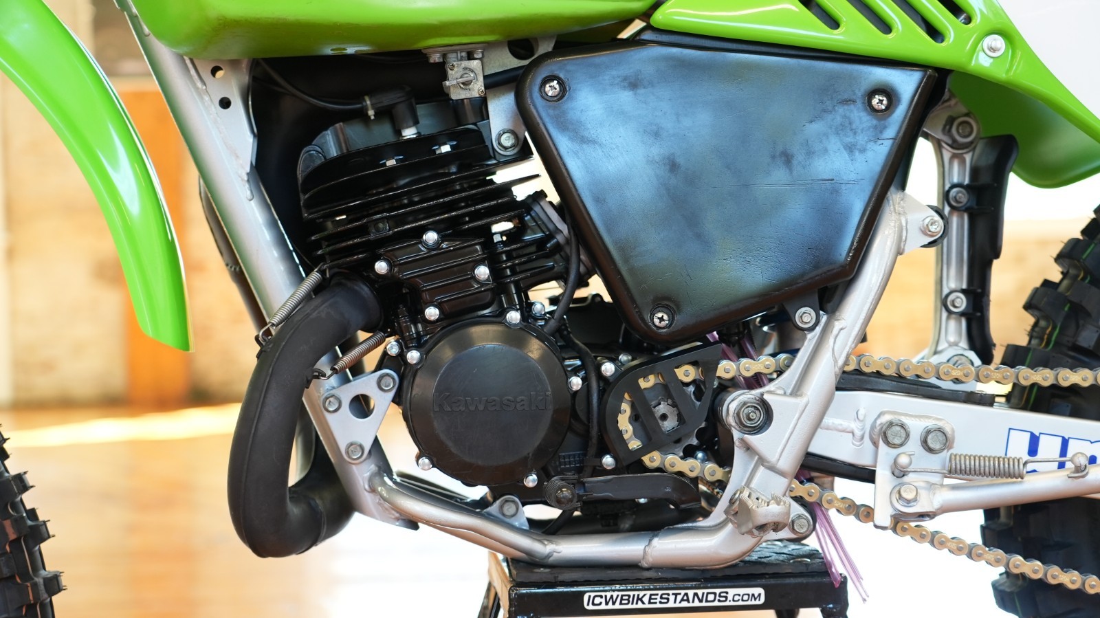 Kawasaki-KDX-1987-15
