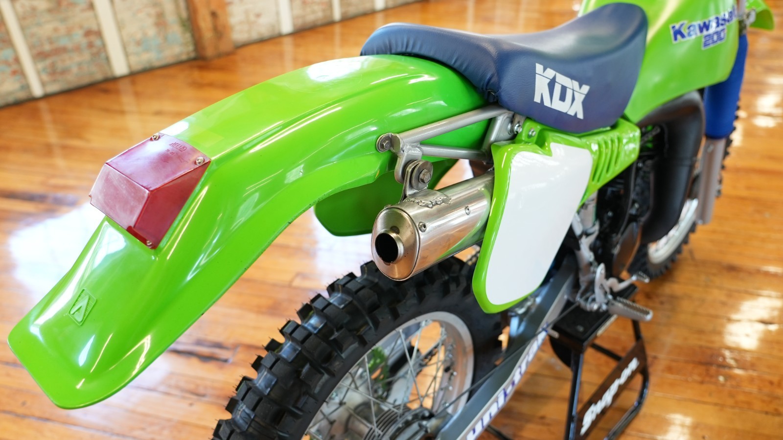 Kawasaki-KDX-1987-18