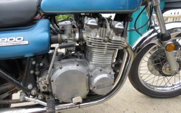 Kawasaki-Z1-900-1975-10