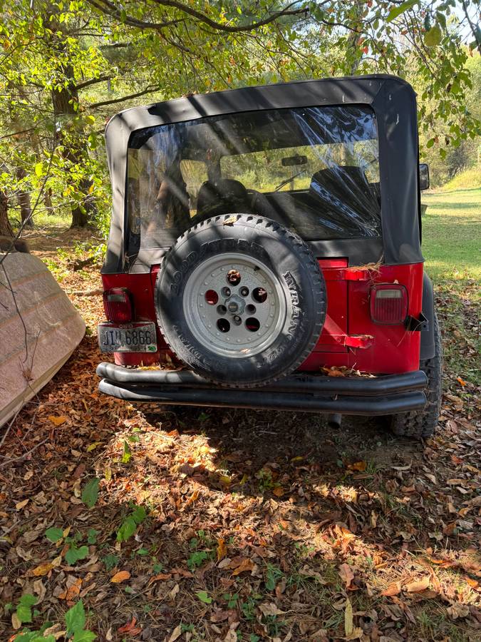 Keep-wrangler-1989-red-3