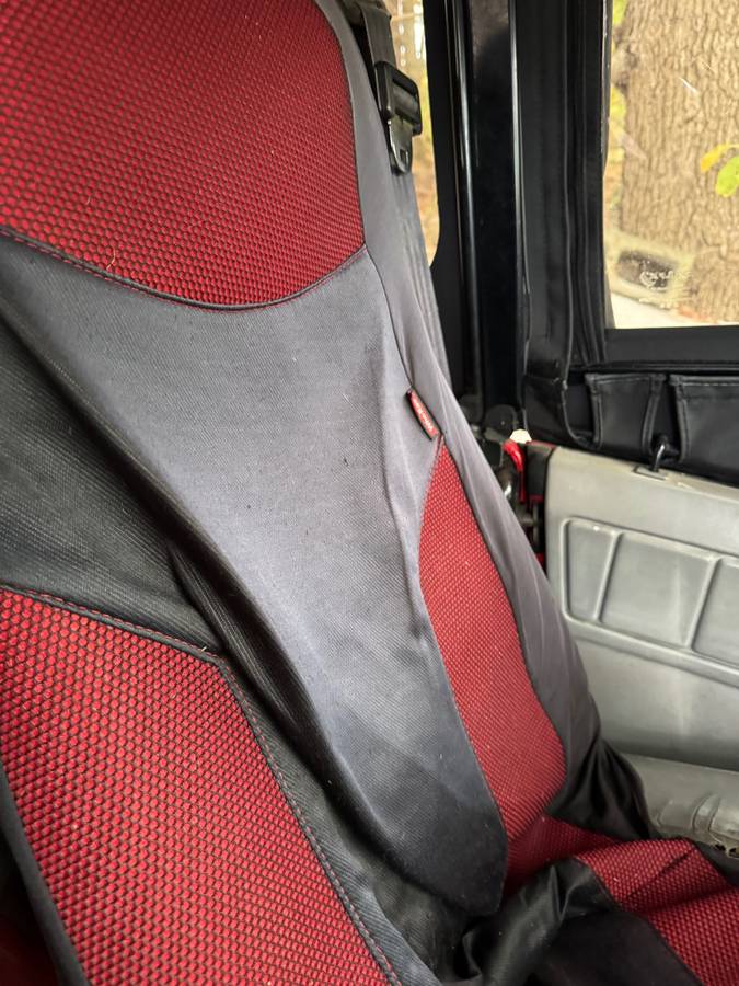 Keep-wrangler-1989-red-9