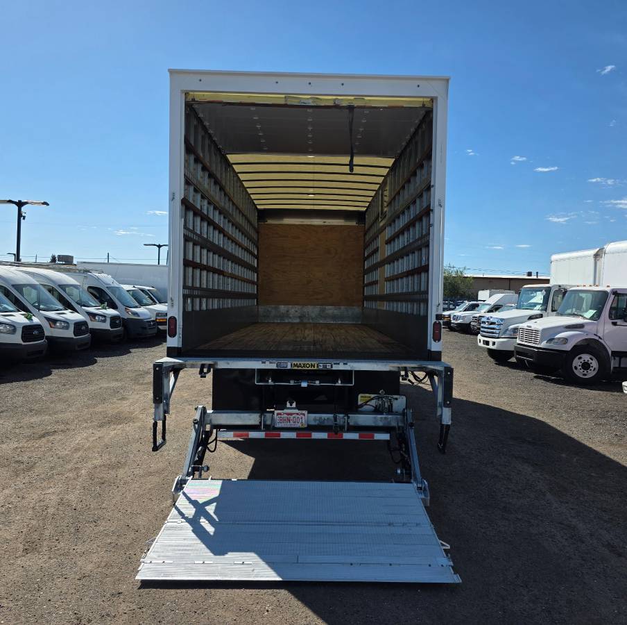 Kenworth-548ch-diesel-1991-white-11