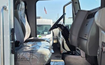 Kenworth-548ch-diesel-1991-white-13