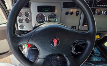 Kenworth-548ch-diesel-1991-white-14