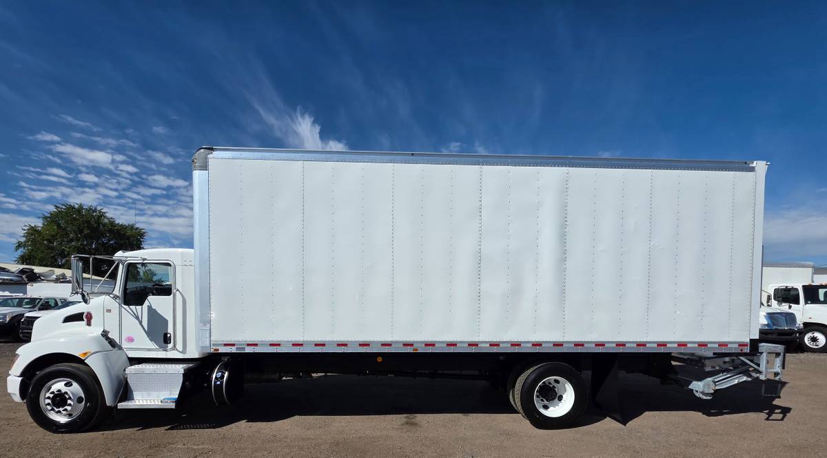 Kenworth-548ch-diesel-1991-white-2