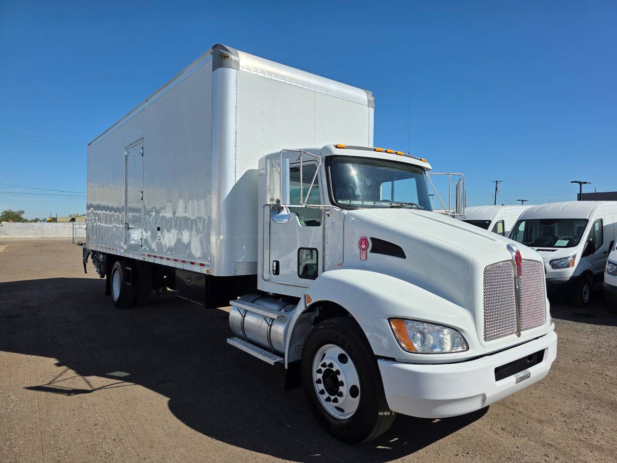 Kenworth-548ch-diesel-1991-white-7