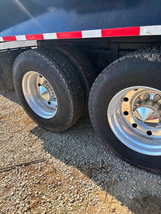 Kenworth-t880-diesel-1989-white-1