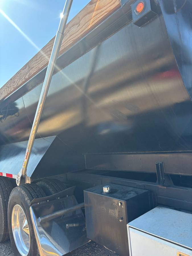 Kenworth-t880-diesel-1989-white-2