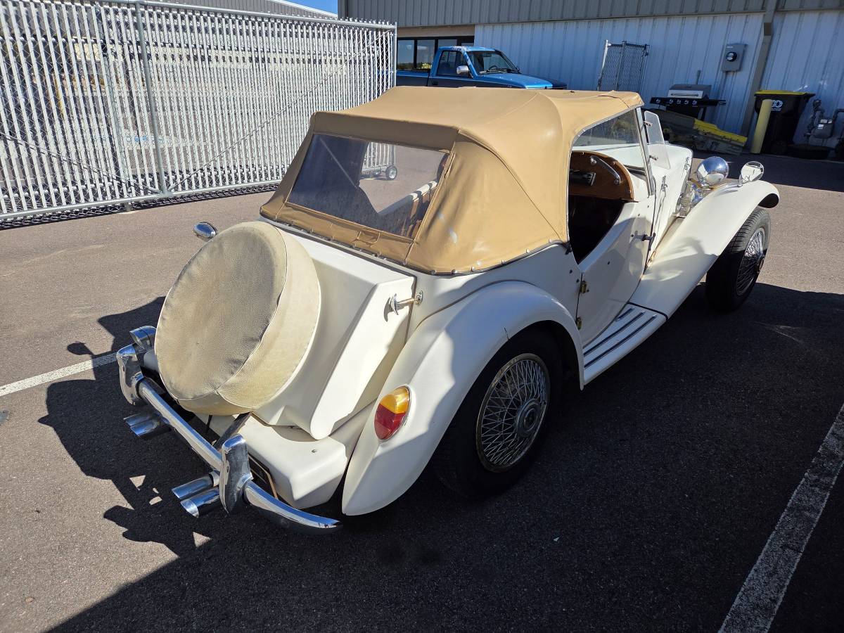 Kit-car-mg-vw-pan-1952-white-9