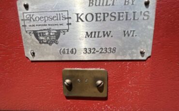 Koepsells-1990-red-10