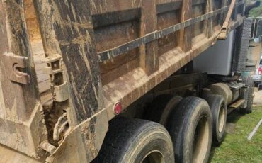 Kw-t800-triaxle-truck-diesel-1989-white-7