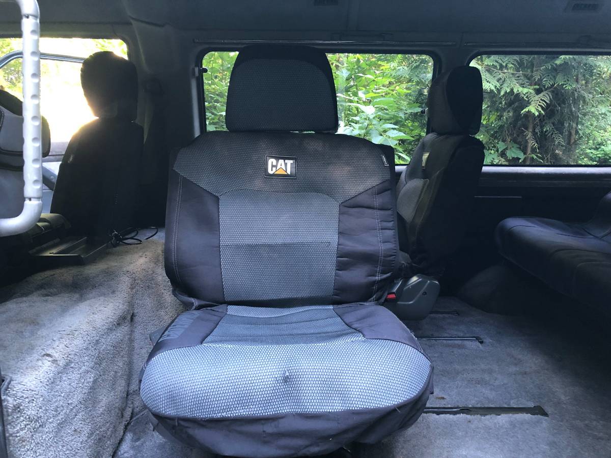 L-300-high-roof-diesel-1993-green-23