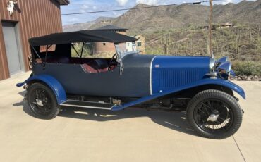 Lagonda-2-litre-1929-Blue-Burgandy