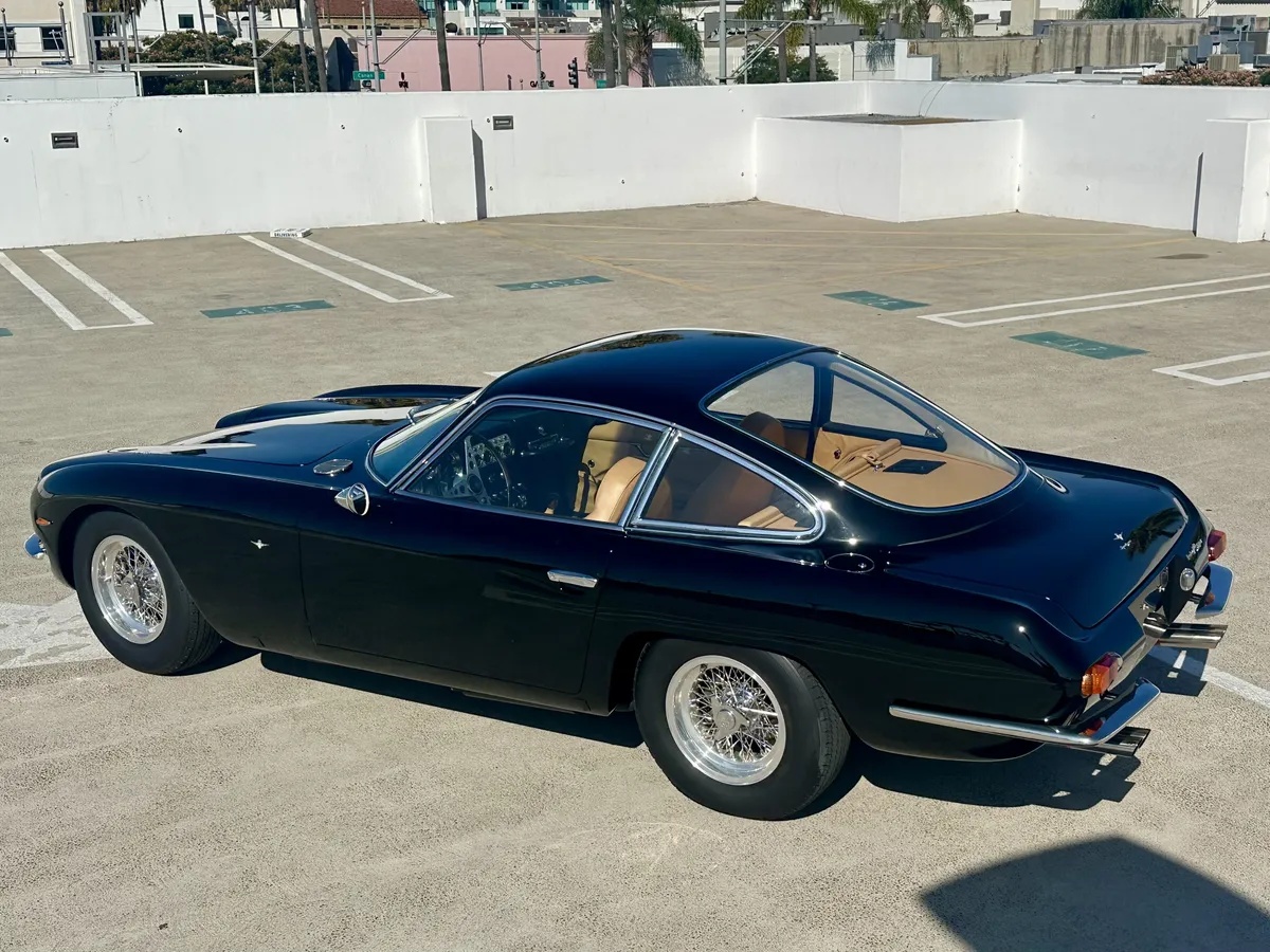 Lamborghini-350-gt-1965-Black-Tan-2