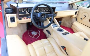 Lamborghini-Countach-1988-Red-Tan-3