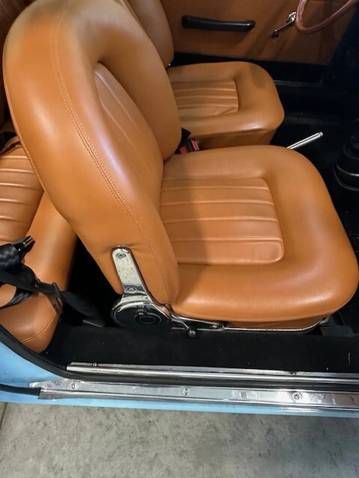 Lancia-Fulvia-1972-Blue-Brown-Cuoio-14