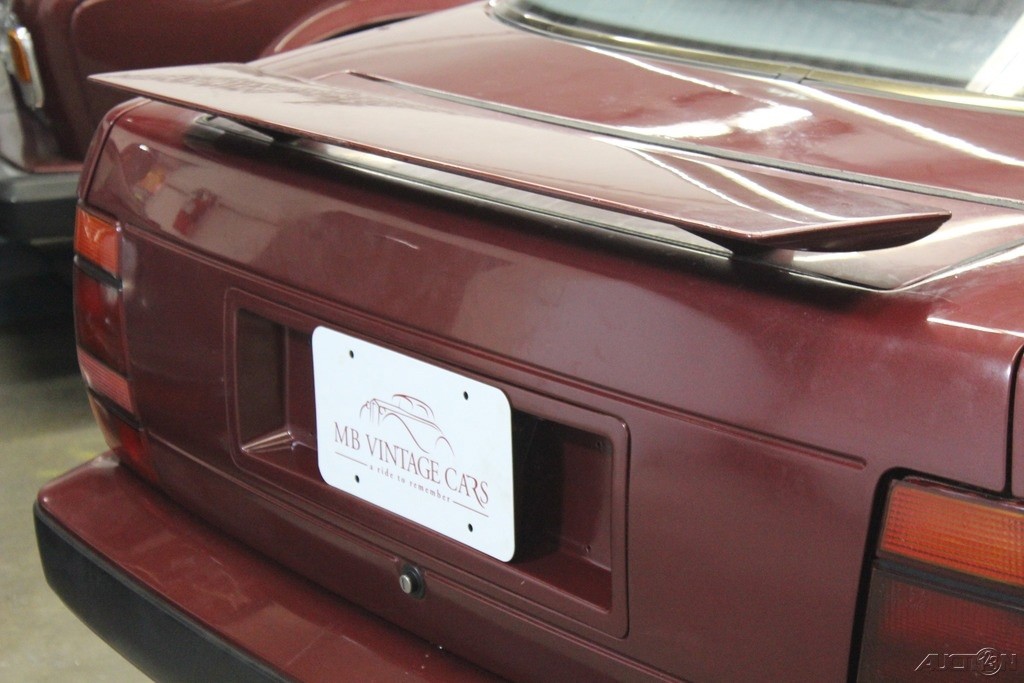 Lancia-Thema-1991-Sedan-11
